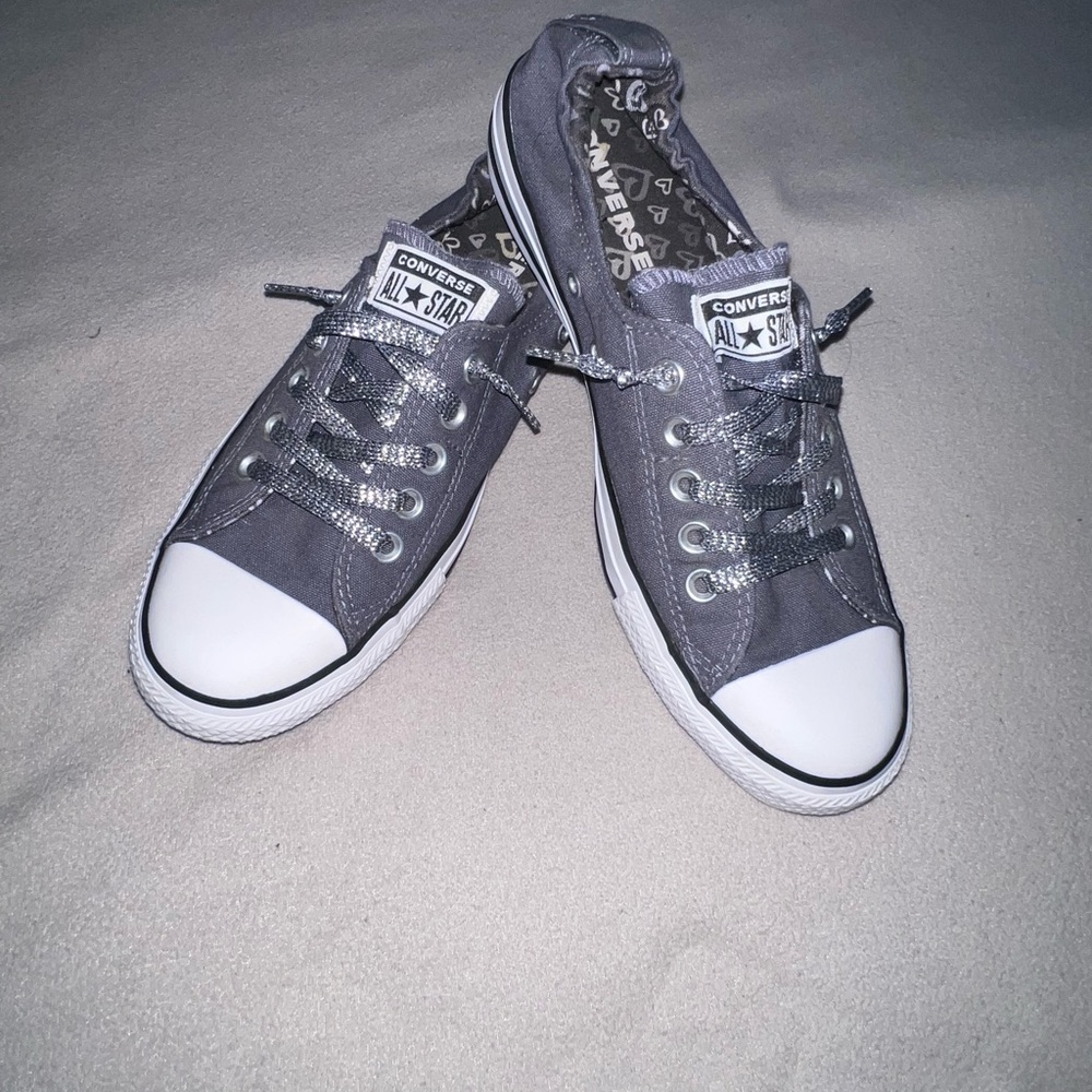 Converse Women's Gray Sneakers